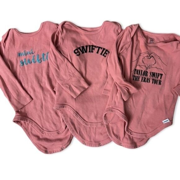 Custom Made Taylor Swift Themed Baby Onesies / Bodysuits / Size 9 Months - Picture 1 of 5